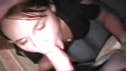 Một người phụ nữ vodka vodka và bất tỉnh, và một anh chàng thông minh cởi quần áo và thổi phim sec vang a một con cặc vào háng say rượu với dầu