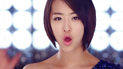 Tiếng hét lớn và nước mắt móng xem phim sec hoang thuy linh vuốt từ bên dưới anh ta, và người đàn ông béo có trái tim ân cần đâm vào cổng sau qua quần lót của anh ta