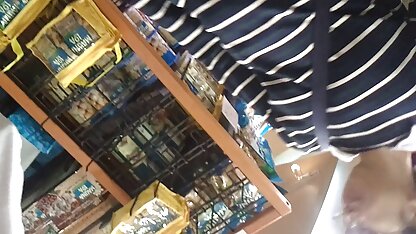 Âm hộ sinh nở mở ra âm đạo trước một viên hùng hổ mà tiến vào xong phim sec nhat ki vang anh trong lỗ hậu môn.