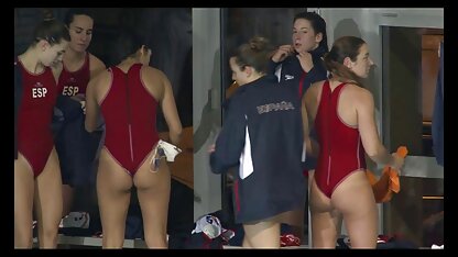 Gọi cho một người bạn khi cô phin sec hoang thuy linh ấy nhận ra rằng cô ấy không thể chống chọi với một con ngựa giống hăng hái một mình