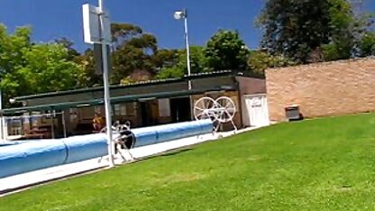 Hình nộm da đen sechoangthuylinh liếm bìu của chồng, nuốt trọn cả túi trứng vào miệng