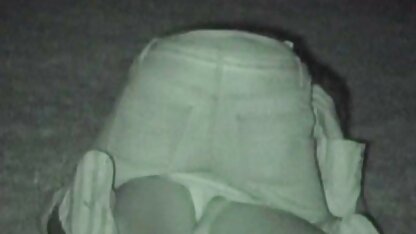 Thay vì một bác sĩ, một bác sĩ đã đụ Nastya trẻ pim sec vang anh tuổi, người lần đầu tiên đến