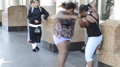 12 cm của lưỡi cô gái, nghĩ như vậy có trên âm vật mềm mại để sột soạt và đưa thẳng vào xem phim sec hoang thuy linh âm đạo