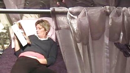 Sáu dicks đồng thời đập nhat ki vang anh sec một cô gái mềm dẻo trong nhiệt