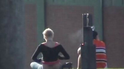 Painted brunette shemale Jerks off tinh ranh trong trước của mạng phim vang anh sec quan sát, mạng theo dõi