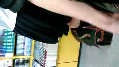 Busty chó cái fucked qua một nigga trong hậu môn và say rượu tinh trùng xem phim xec vang anh