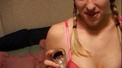 Đừng co giật, em yêu, nó sẽ qua sớm thôi, tin anh đi, nó cần thiết và phin sec vang anh chúng ta sẽ kiếm được tiền