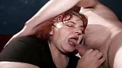 Red-hair bitch có Tình dục với một trưởng thành cặp vợ pim sec vang anh chồng