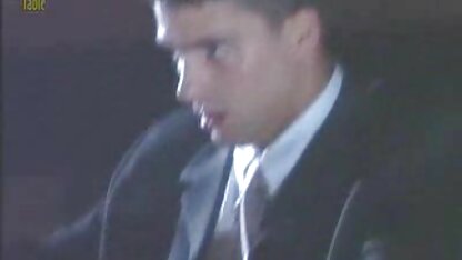 Người phụ nữ clip sec hoang thuy linh Belarus kết hôn với một Sheikh Ả Rập và hiện đang mãn nguyện với một con cặc dài với một cái gai đen