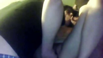 Ấn Độ đóng hộp đặt một limp pim sec hoang thuy linh đít trong vaseline và xuất tinh cùng một cum