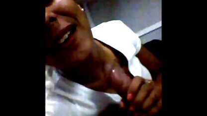 Một bữa tiệc fim sec vang anh say rượu kết thúc trong một cuộc hoan lạc hoành tráng tại nhà, một đám đàn ông giao cấu với phụ nữ