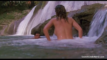 Bố dượng fuck một trẻ con gái phim sec nhat ky vang anh 2007 riêng trong phòng