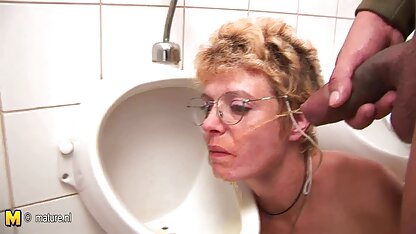 Và đây là chính quản trị viên diễn đàn Ebuha đã giật phin sec vang anh dây cho khách của mình bằng một chiếc máy thủ dâm trong suốt